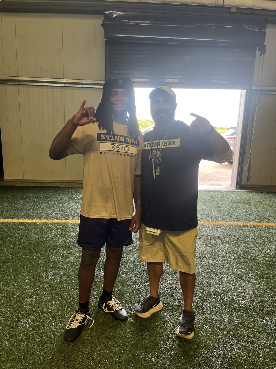 JoshCovington09's tweet photo. #AGTG after a great conversation with @CoachSnyde I am blessed and thankful to receive my second offer to further my education and play football at Howard Payne university https://t.co/vnsCexMgba