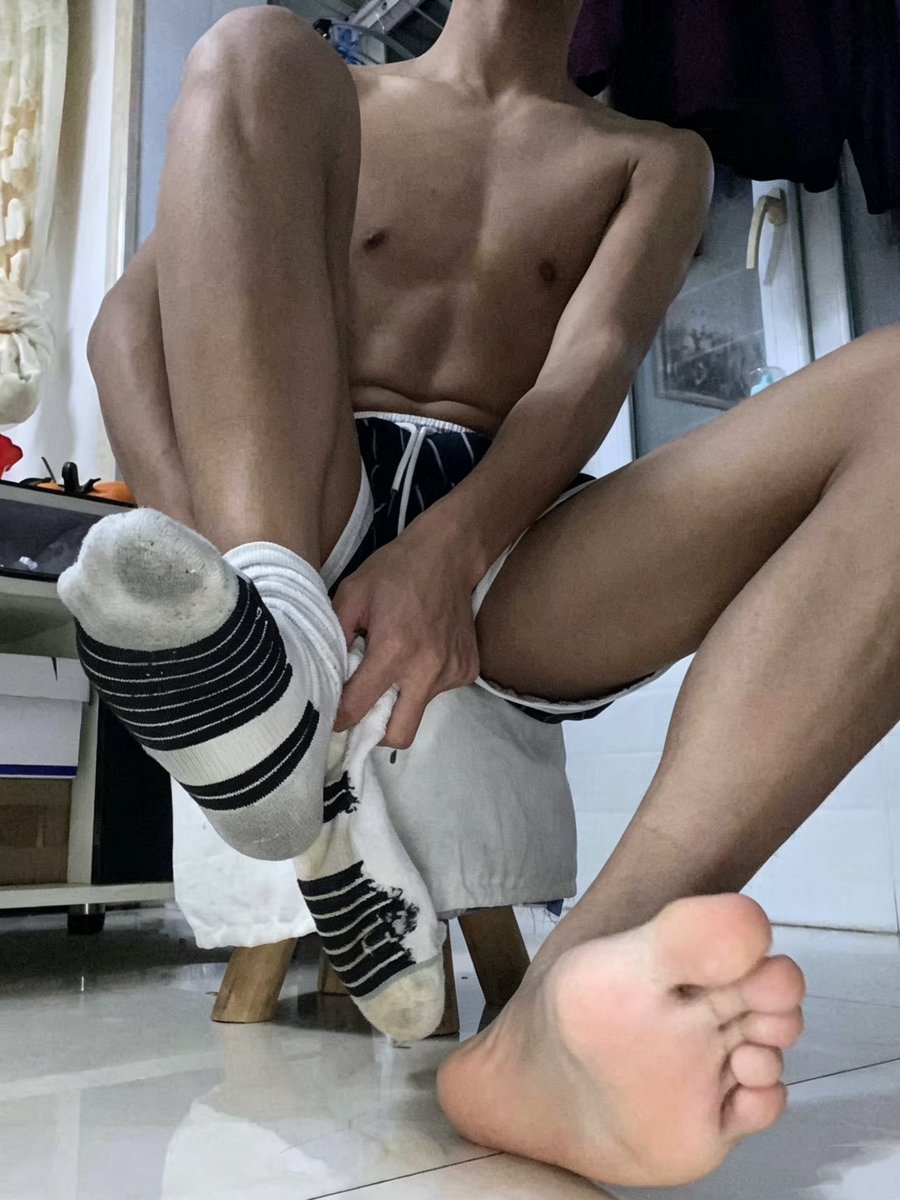 heng_ha1's tweet photo. 来来来 #直男 #高中生 #体育生 https://t.co/5cYqQlZRem