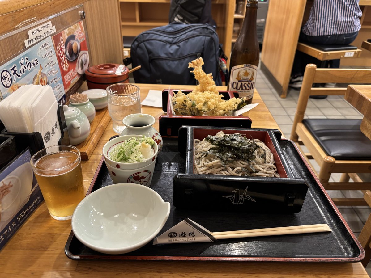 TaiDamonde's tweet photo. そば屋で昼飲み
#サッポロクラシック
#天ざる
#アピア
#昼飲み https://t.co/dvDZoerfyh