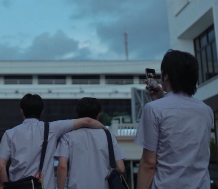 ccherryjamz's tweet photo. อองรีชอบวิคเตอร์ แต่อองรีไม่รู้ วิคเตอร์ก็ไม่รู้ https://t.co/58yw6evONE