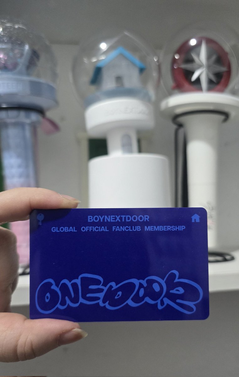 sevenboysofkor's tweet photo. Feedback super positivo para @mletxi pela ajuda na compra.
Como sempre foi tudo muito tranquilo, a Let ajudou em todas as etapas o que facilitou muito a minha compra especial 🥰
Obrigada Let 💖🥰 https://t.co/kqeVbMkFez