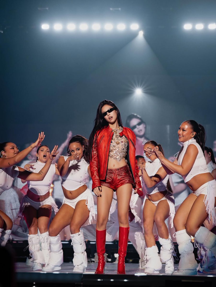 Kpop_Herald's tweet photo. #JENNIE will headline Open'er Festival in Poland on July 4, 2026. 🎤

As one of the festival’s main headliners, she will close out the final day of the event🌟

#JENNIE #BLACKPINK #OPENERFESTIVAL https://t.co/sYrG5BKJ0m
