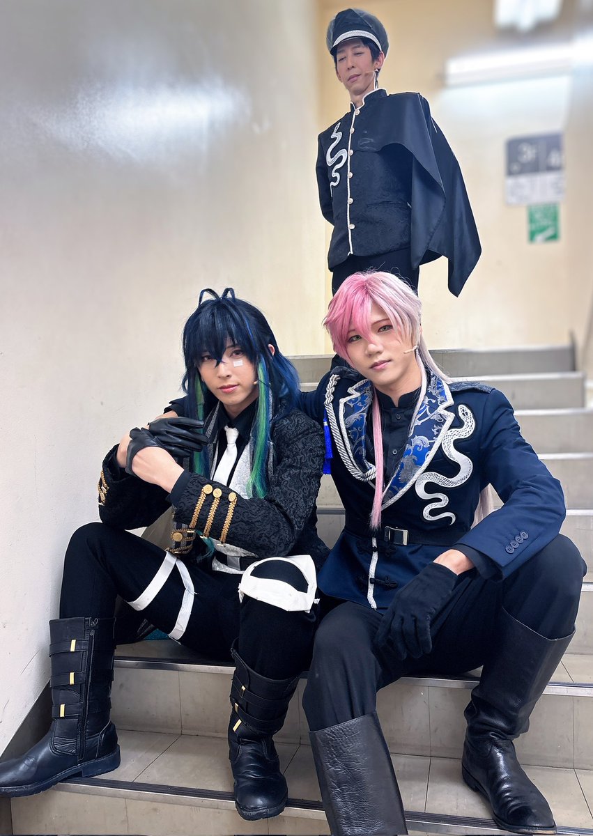 1132yuji's tweet photo. ＃あくステ 11日目！残すところ今日を入れてあと5公演となりました。今日はマチネ1公演☆
本当にあっという間😢
この2人の団長でいるのもあと少しか！
バスティン！ジェシカ！最後までお前たちの前に立ちはだかってやろう！！笑 https://t.co/pTnn9AWe4V