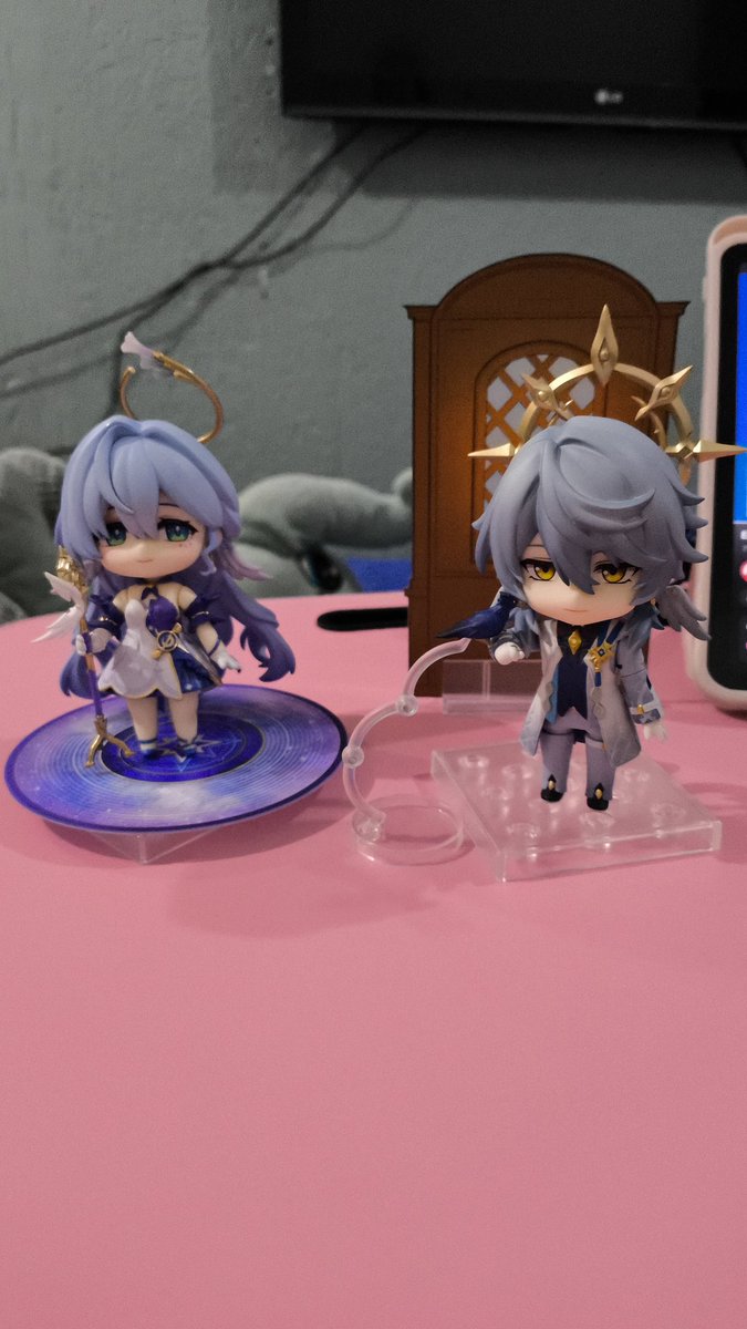 anemonemos's tweet photo. CHEGOOOOOU o top 1 (e 2) da wishlist da minha coleção dos gêmeos. Muito mais bonitinho do que eu imaginava 😭😭 https://t.co/3zGhlqwUTG