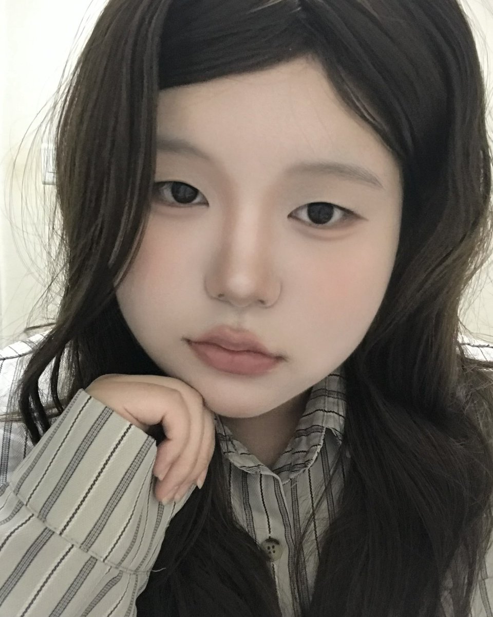 몬싱이 tweet media