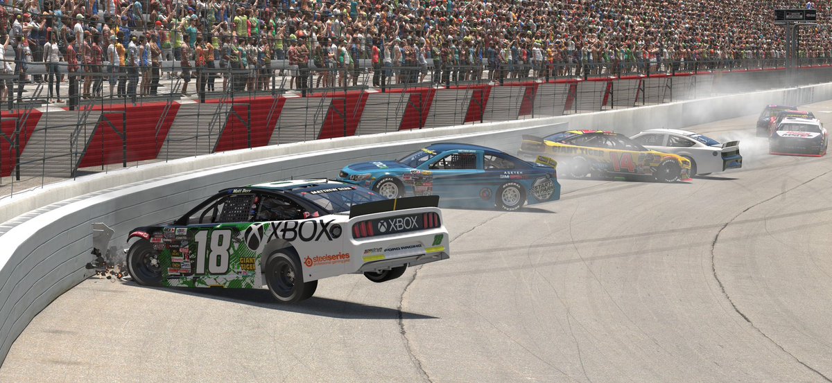 RacingSpectrum tweet picture