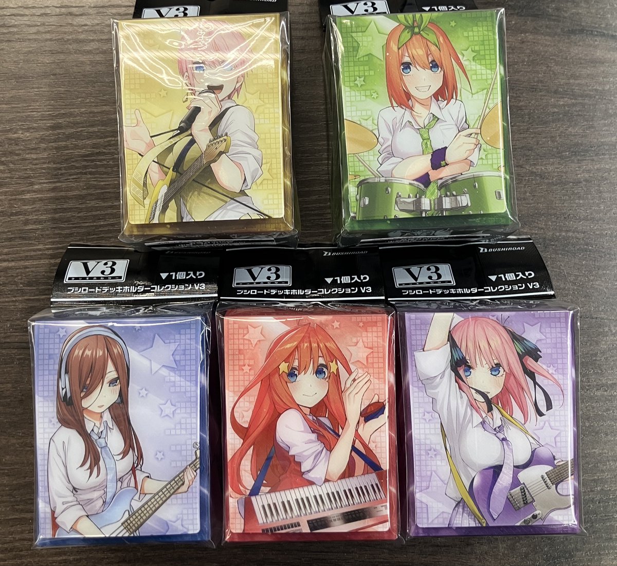 🌟明日発売🌟 • 五等分の花嫁 スリーブ、デッキケース 各種 • ホロ