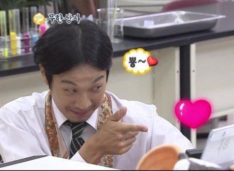 Rahell6815's tweet photo. @choieke 한 오억개있습니다 https://t.co/3wGA0qau7Z