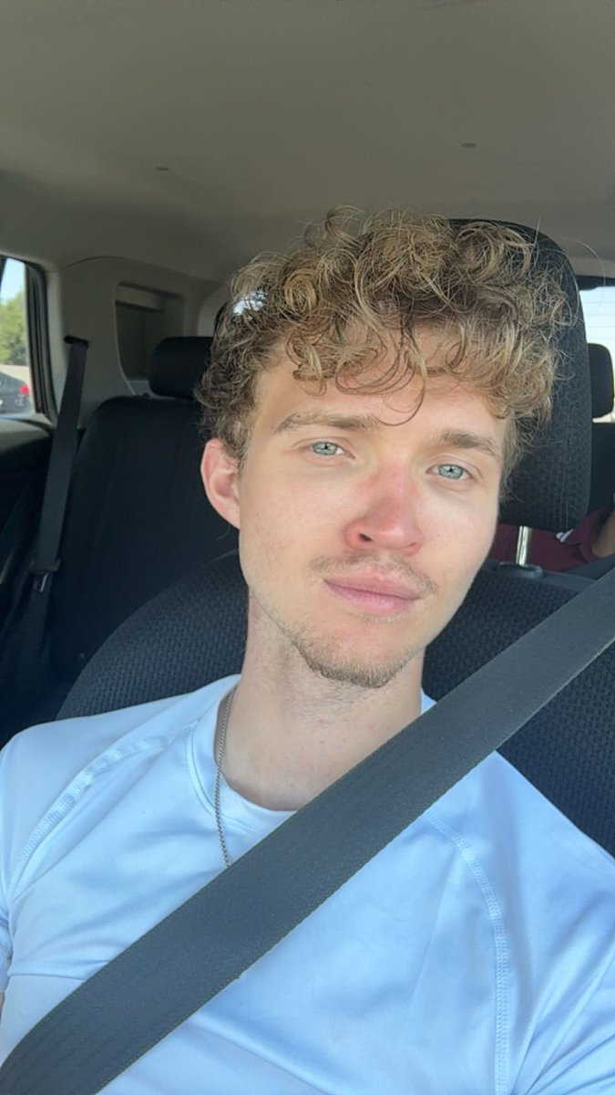 Scott tweet media