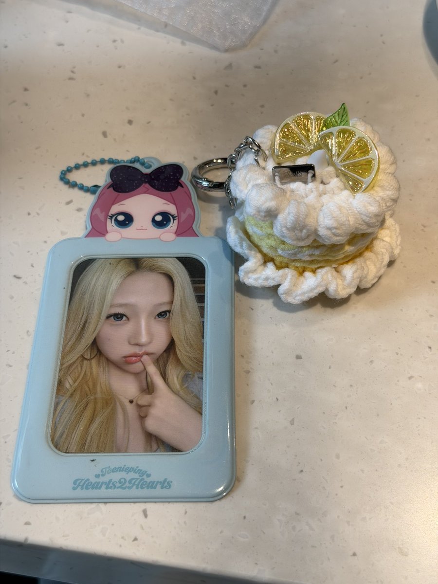 una_uy12's tweet photo. かわいいおめでとう𐔌՞⁔•͈ ·̫ •͈⁔՞𐦯⋆꙳ https://t.co/aC2oaitELh