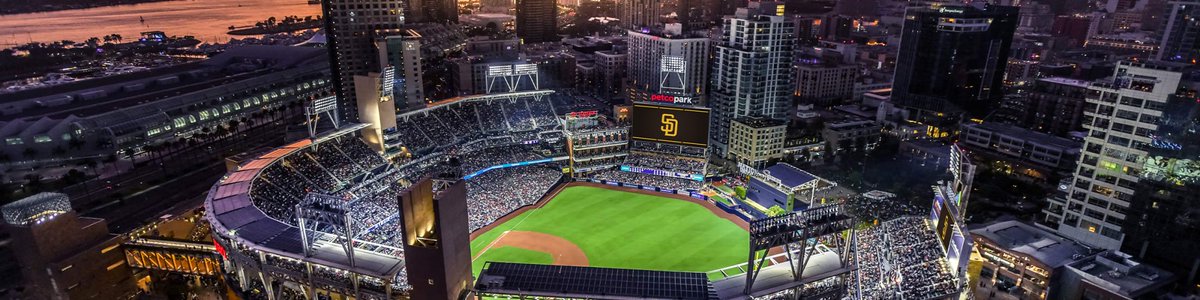 AIntricateZebra's tweet photo. @TimingChalk Petco Park in San Diego https://t.co/9Gj4zu0ONo
