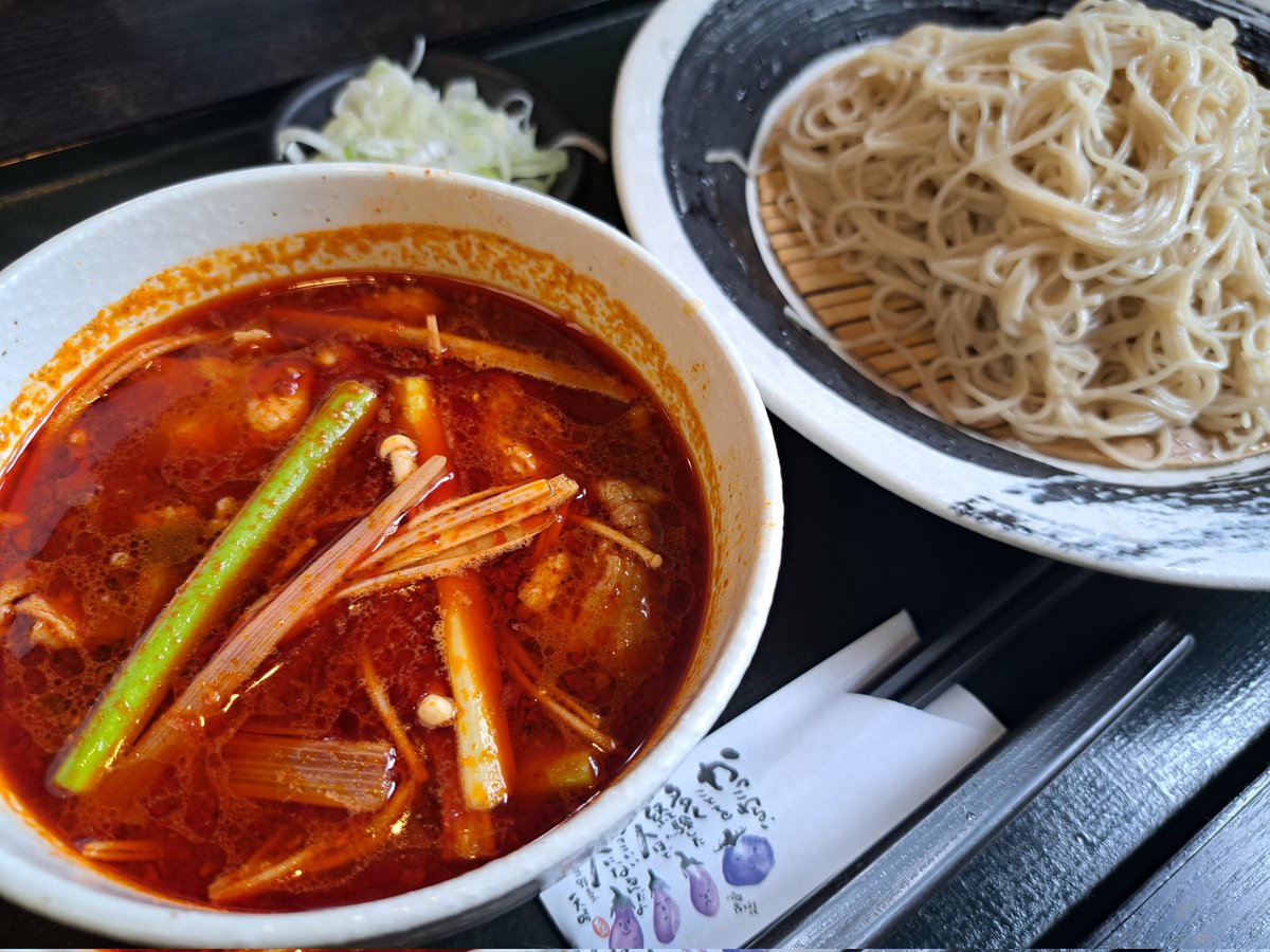maako_rh's tweet photo. 今日のランチ
またまた蕎麦☺️🎶
それぞれの良さがある🥳
#蕎麦 https://t.co/qCvGKe62az