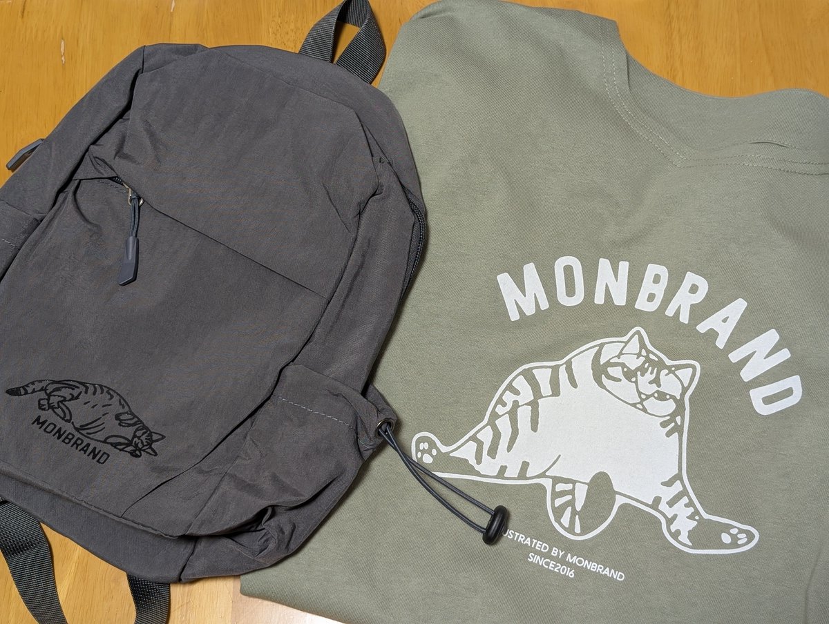 tan6rd5's tweet photo. モンブランドさん(@_mon_brand)
届いた🙌
やっと私でも着れる服発見！
普通に着れましたが規格外ボディには丈が短すぎた😂
重ね着必須w
今回もカッコかわいいグッズ購入できて満足🤟😚✨ https://t.co/aIIzuTbgoH