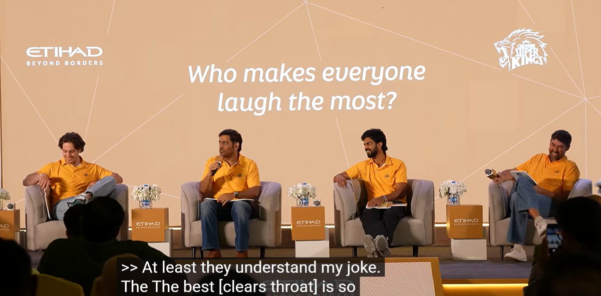 SixerSanju's tweet photo. MS Dhoni on Fleming  :

Atleast they understand my jokes , when fleming speaks after the entire conversation Urvil will come and ask me " Kya bola ye " . Not only Urvil many are other who dont understand what Fleming speaks 😂 https://t.co/WGXU4JN5Pb