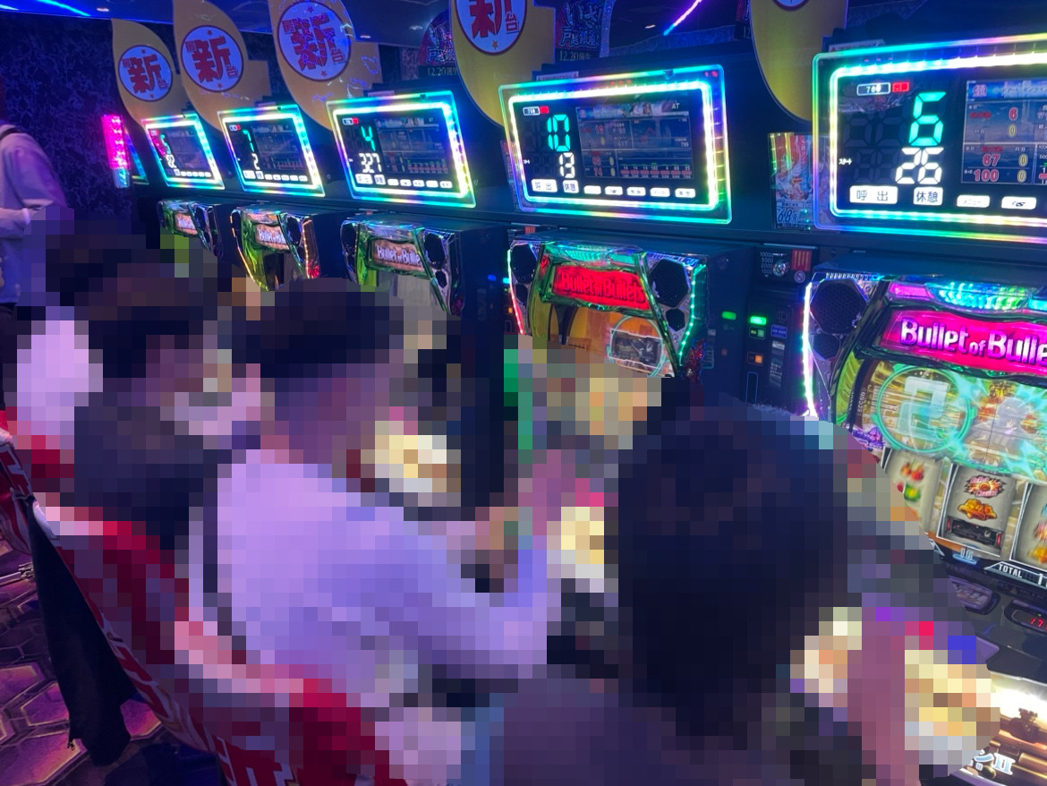 pachimo_777's tweet photo. 本日6/18(木)は、BIGディッパー戸越銀座店で「パチテマクエスト」が来店取材中！

稼働も高く、店内はお客様で大盛りあがりですね！

#パチテマクエスト
#BIGディッパー戸越銀座
#パチンコ
#スロット
#アルテマ
#パチーモ https://t.co/ecb6IXdtuk