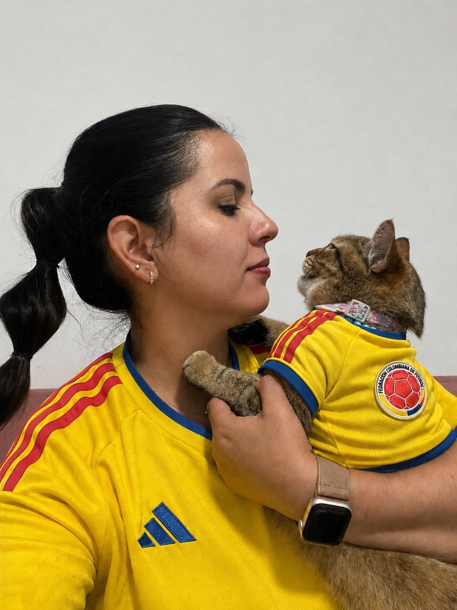 Payapailla's tweet photo. Solo Colombia loks 🇨🇴 https://t.co/0Q9wGbIO95