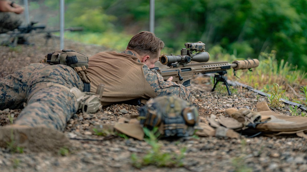 USMC's tweet photo. #Marines with 3rd Marine Division fire Barrett Mk22 Advanced Sniper Rifles while participating in the International Sniper Competition in Suseong-Ri, Pohang, South Korea.

The multi-day event is a highly demanding invitation-only competition that brings together elite two-man sniper teams from the U.S. military and allied #NATO partner nations.

#USMC #Sniper #Competition