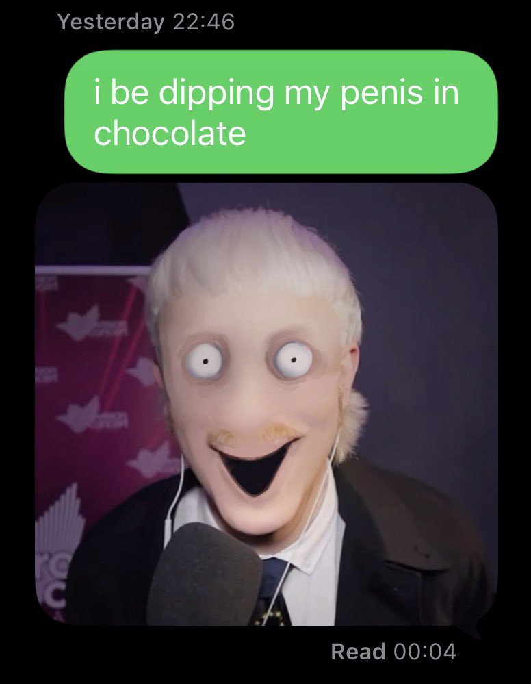 🦨 tweet media