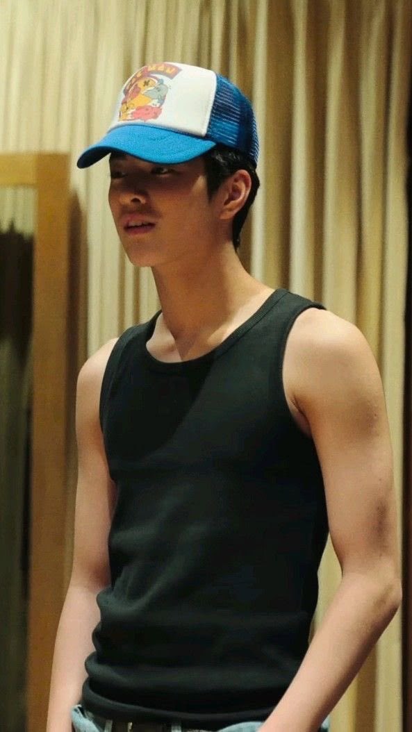 keonho pics tweet media