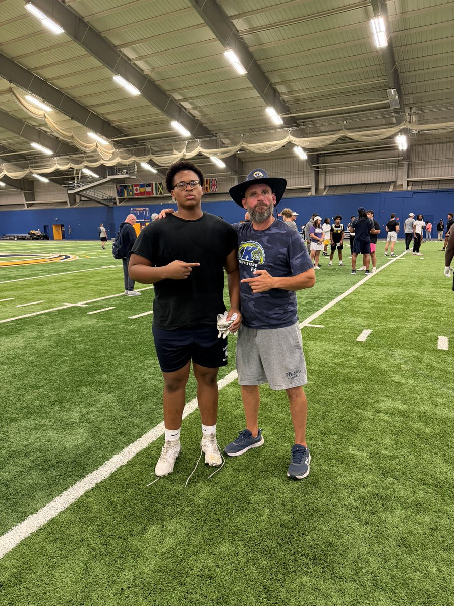 qmarionhunter1's tweet photo. I had a great time competing at Kent State today!! I switched it up and did DTackle!! Big thanks to @BillTeerlinck for having me out today!! Learned alot today!! Gotta work some more! #MACTION #KentState #GoGoldenFlashes https://t.co/pi50NdjKUk