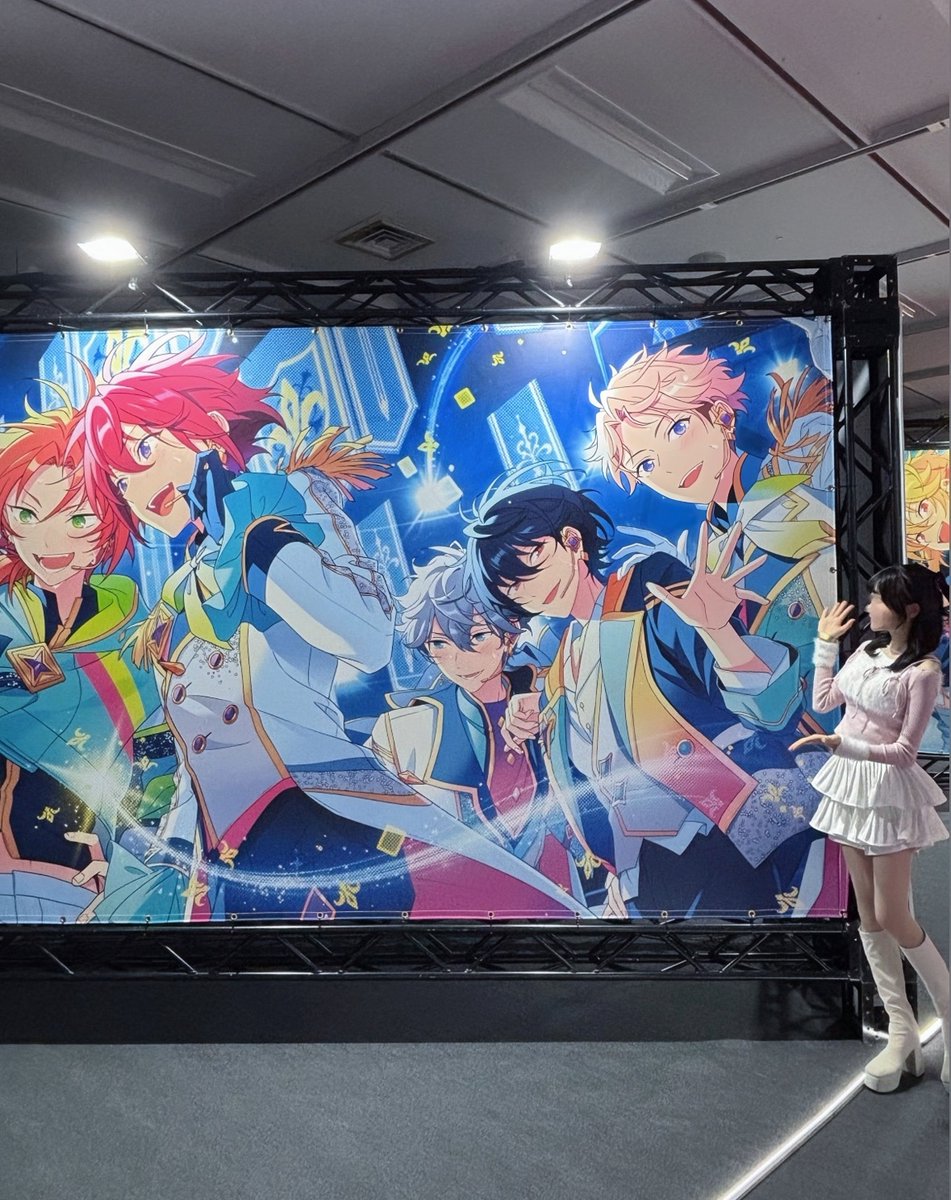00luxn's tweet photo. 🔟🌟
 #あんスタ10thフェス https://t.co/LWdPNkhmht