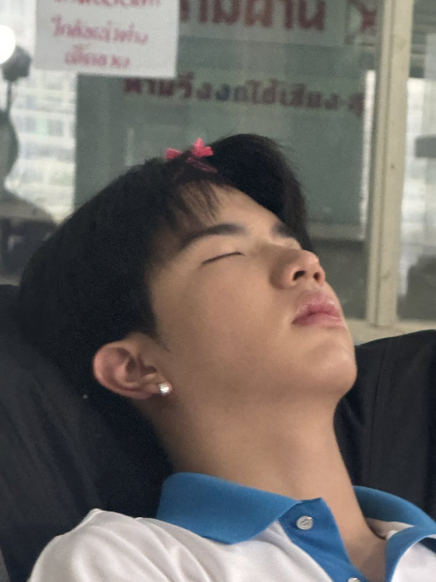 aston_lv's tweet photo. อรุณสวัสครับ https://t.co/p2vTbLfgCz