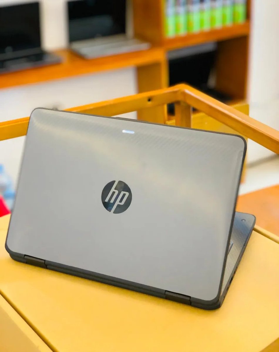 achextech's tweet photo. 💻 HP ProBook 11 x360 G1 EE

🔹 Intel Celeron N3450 Processor
🔹 4GB RAM
🔹 128GB SSD Storage
🔹 11.6" HD Touchscreen Display
🔹 360° Convertible Design

✨ Perfect for students, online classes, office work &amp; browsing.

💰 Price: KSh 16,000🇰🇪

End clownmania https://t.co/NTwkRRfW6f