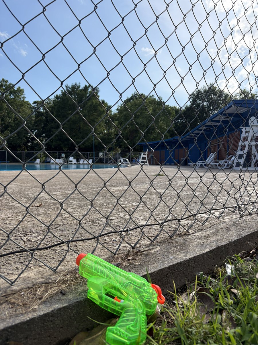 bylerbuzzfest's tweet photo. can someone please tell mike to not leave this at the hawkins pool next time I’m so fucking scared https://t.co/QkWMACyqyJ