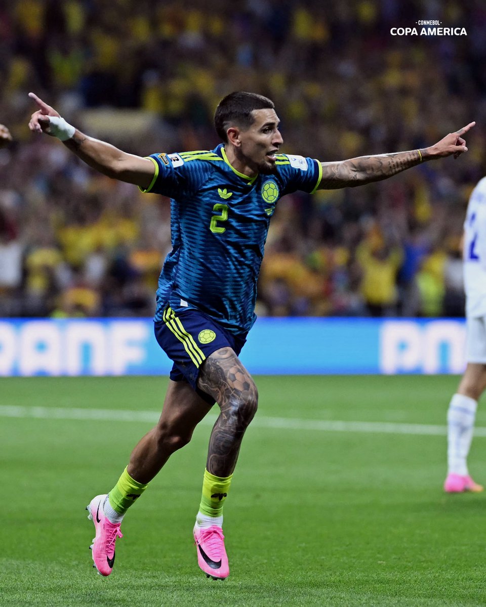CopaAmerica's tweet photo. Daniel Muñoz, el de los goles importantes 👊🇨🇴 https://t.co/3wl4qBIhLY