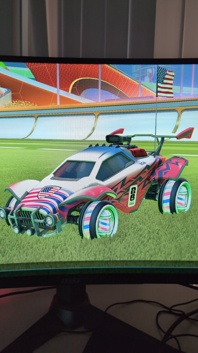 Vortheron's tweet photo. USA USA USA -taken from phone because "X" sucks on PC https://t.co/DNuwjWtXgN