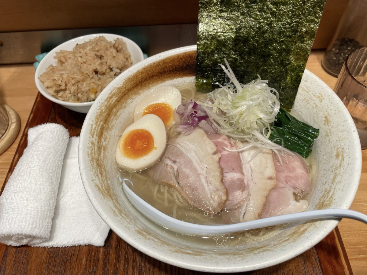 borborborscht's tweet photo. @KUDO_KUDO_KUDO カッパハウス(所沢)
貝出汁らぁ麺みぎわ(大宮)
一瑳(浦和)
鶏の穴(池袋) https://t.co/Ydx1GZyXjj