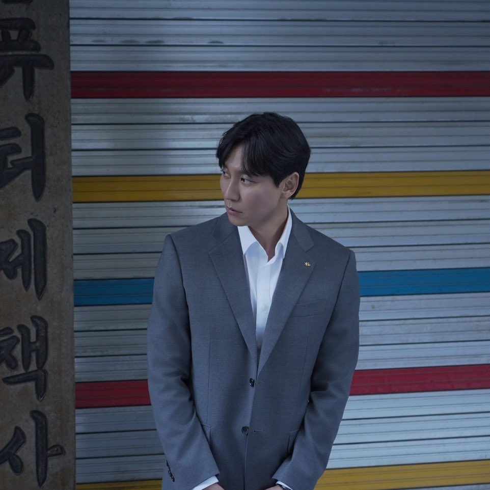 gilwithyou's tweet photo. 🛎️Stay tuned on KB youtube channel on every Friday!!!!

🔗 https://t.co/rZiAbVzjVX

#김남길
#kimnamgil https://t.co/TX5KQ5DUeA