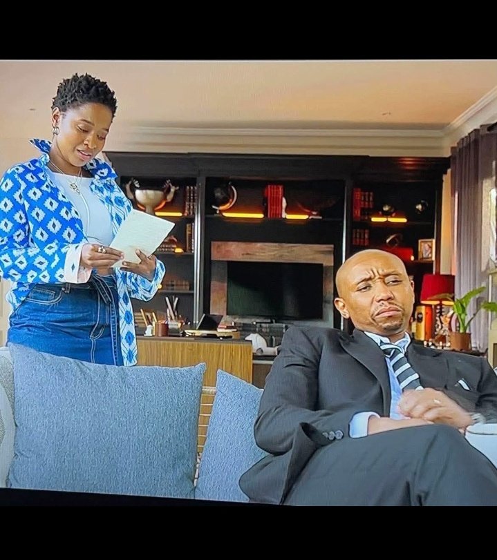 mulewa_luther's tweet photo. Their polygamist vs a cultured man https://t.co/GJEVz81Jkn