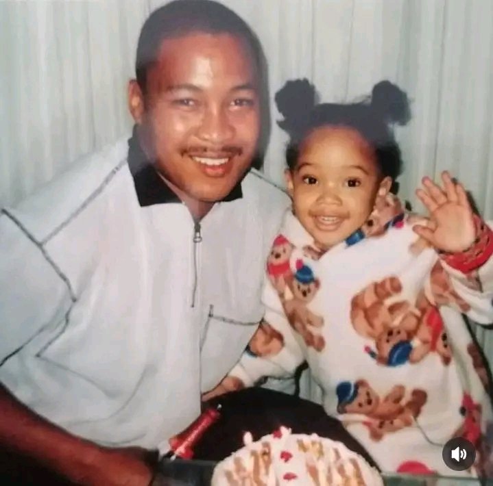 __T_touch's tweet photo. Mampho's father has always been present in her life ❤️🔥👏🏿 https://t.co/HIE82QnsoA
