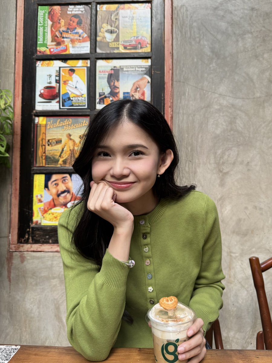 Indah Cahya tweet media