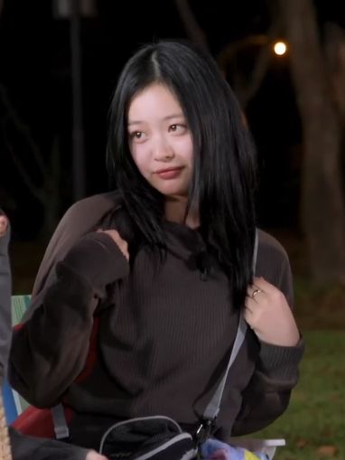 katebbow's tweet photo. I get minji so much https://t.co/vMIU7edbNS