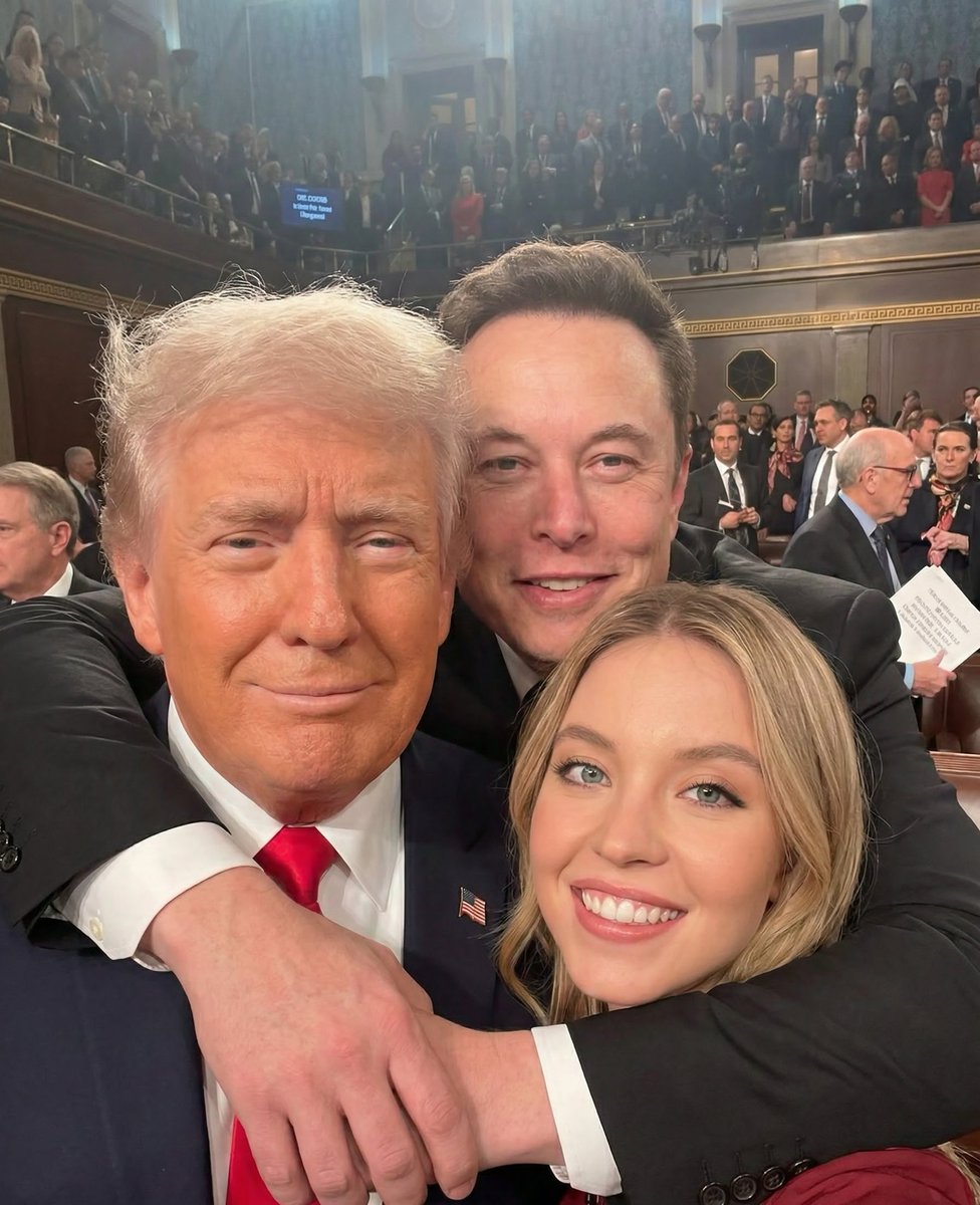 alpaysh's tweet photo. Family is the ultimate support system https://t.co/DcL4kyPG4l