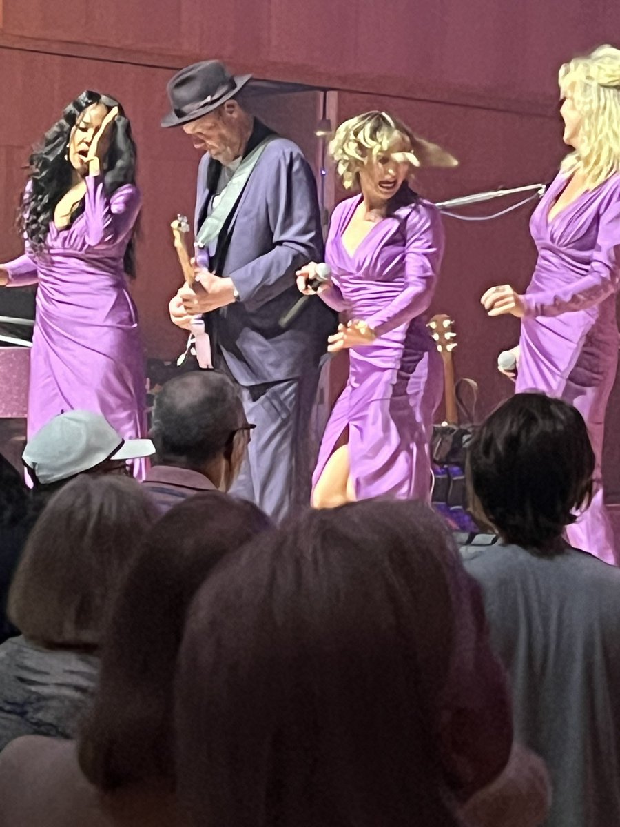 mjohnson9108's tweet photo. I got to ride like the wind @RedsSuffering …to be free again!  Great show, @itsMrCross Thank you! https://t.co/vEKefqURG4