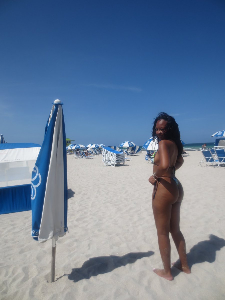 __vejadu's tweet photo. miami for 48 hours https://t.co/72FOEqWuzd