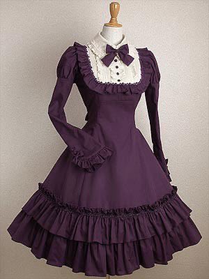 D_Walkure's tweet photo. @nanakopoupee Yes, the replicas used to be everywhere, on amazon even. It actually got a lot of ppl into the fashion but truth the harsh truth that they got scammed, was one of the most well known replicas for years. These are the most common replicas of MM. https://t.co/fPUQFcyU7N