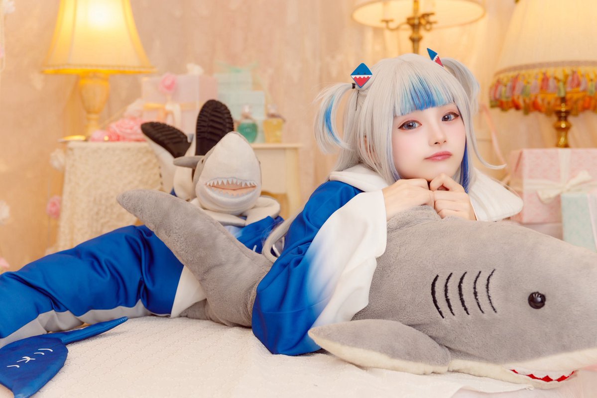 さめちゃん🦈🔱 ( ⚬ ࠏ ⚬)a