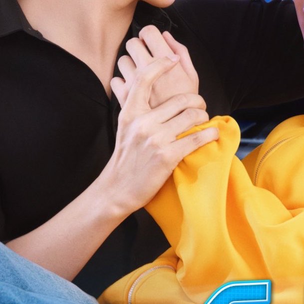 cxrn_flower's tweet photo. มือสองคนนี้สวยอยู่แล้วด้วยอะแต่พอตอนจับมือกันมันดูสวยกว่าเดิมเนอะ👉🏻👈🏻

BE MY PLAYER TWO ON 16 JULY

#16กคนี้มีซอโซ่ล่ามธีร์ https://t.co/h7Mlb0QeFE