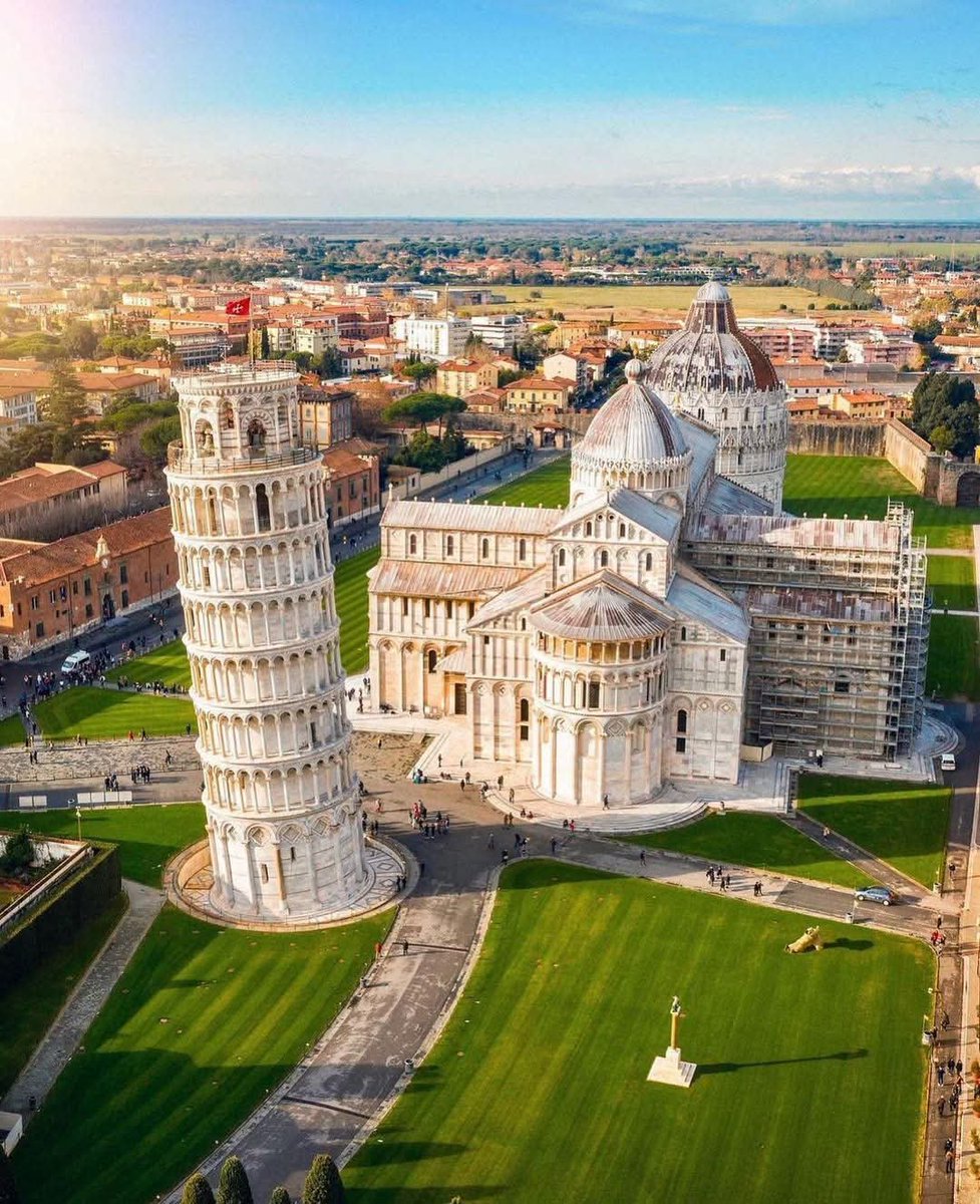 SeascapeNature's tweet photo. Name this city without using Google https://t.co/E4rUC2ctOx
