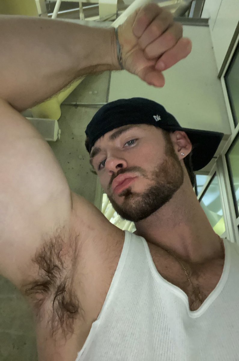 CockAddictedFag tweet media