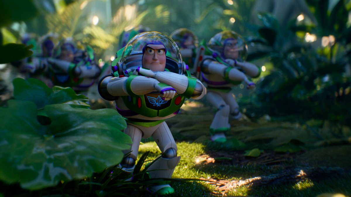 WatchmenID's tweet photo. Di seri ke-5 ini secara mengejutkan kami bisa ngerasain lagii nihh magicnya franchise Toy Story yang kami rasain seperti di trilogi pertamanya.

Film ini kaya balik lagii ke core utama dari filmnya, yaitu: mainan yang pengen membahagiakan anaknya, and that's it. BUAGUUUSSSS!!!!! https://t.co/5FMmL6WhEH
