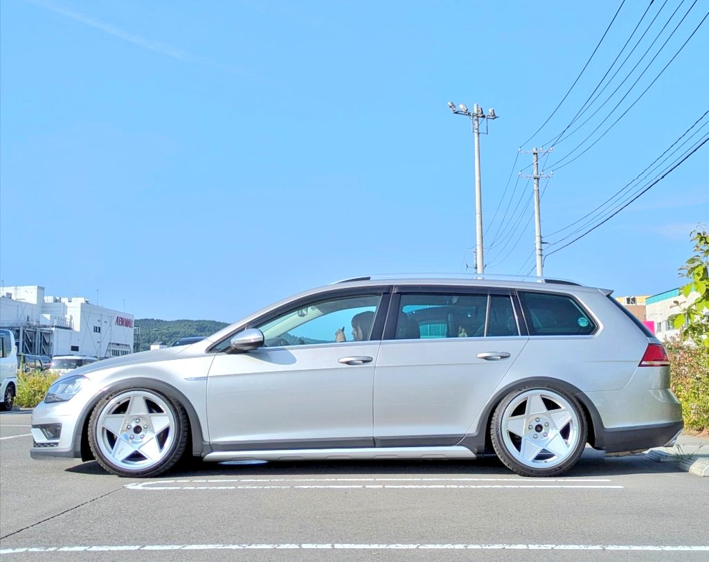 n_alltrack's tweet photo. #あなたのホイール教えて見た人もやる

3SDM 0.05💎😂 https://t.co/hvDAhv5Gqi