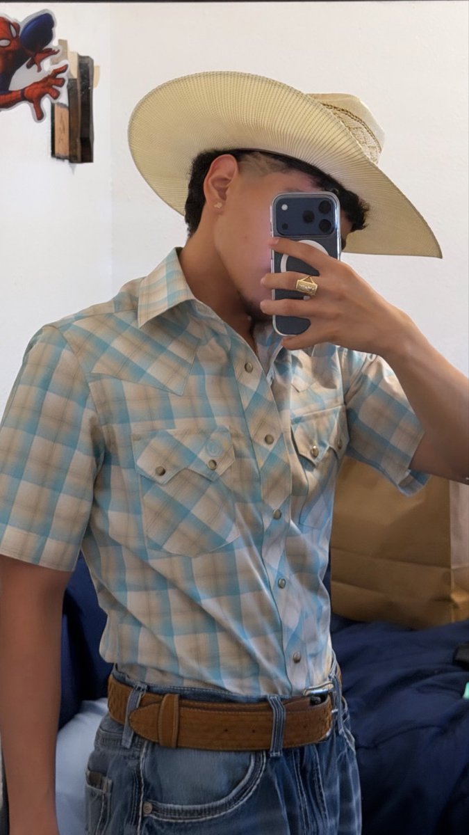 Royytoy's tweet photo. Save a horse ig https://t.co/rohefJKvZk