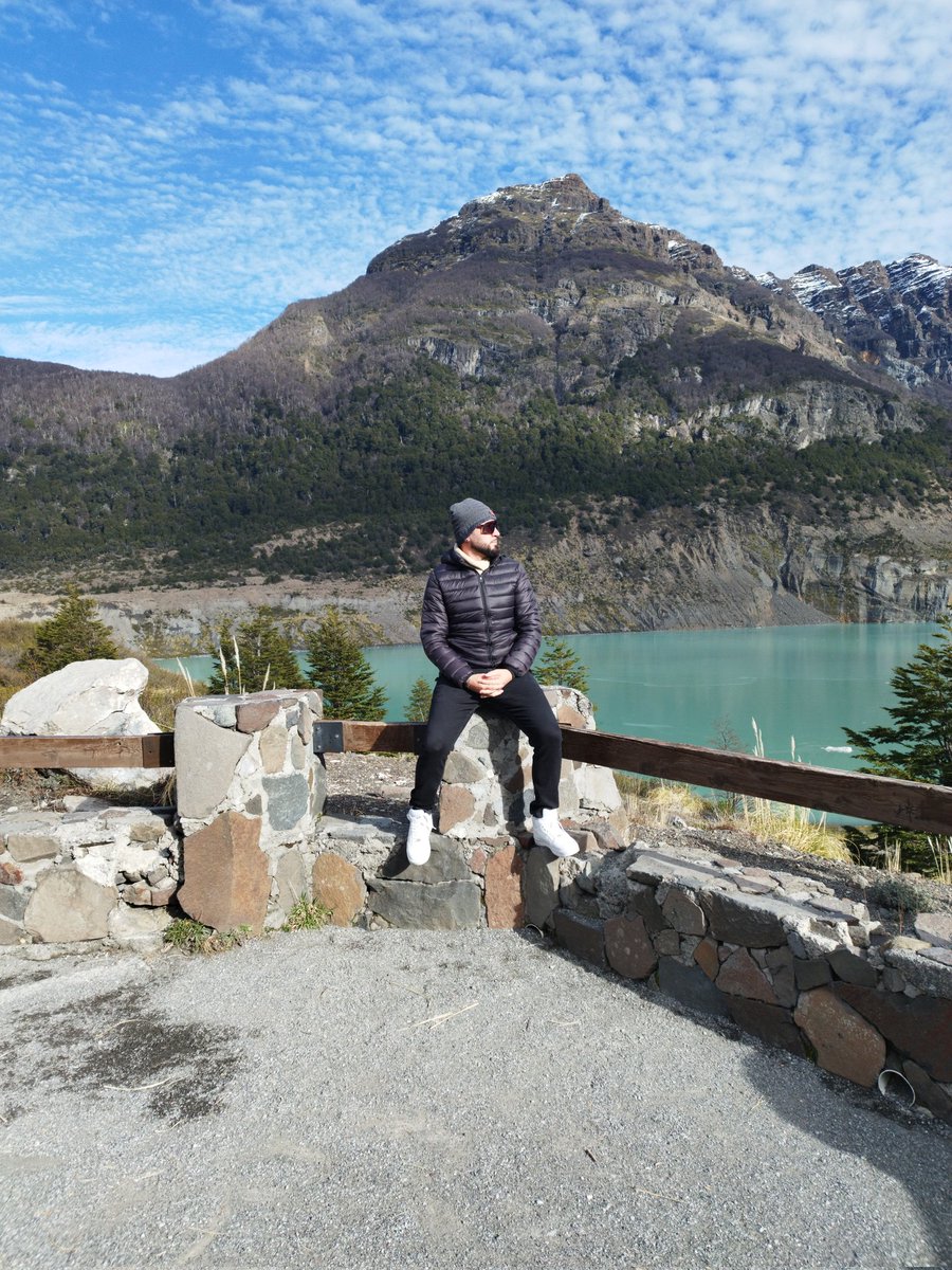 MarioFloripaSC's tweet photo. Glaciar Negro/ Tronador https://t.co/yUaS5Z4a1F