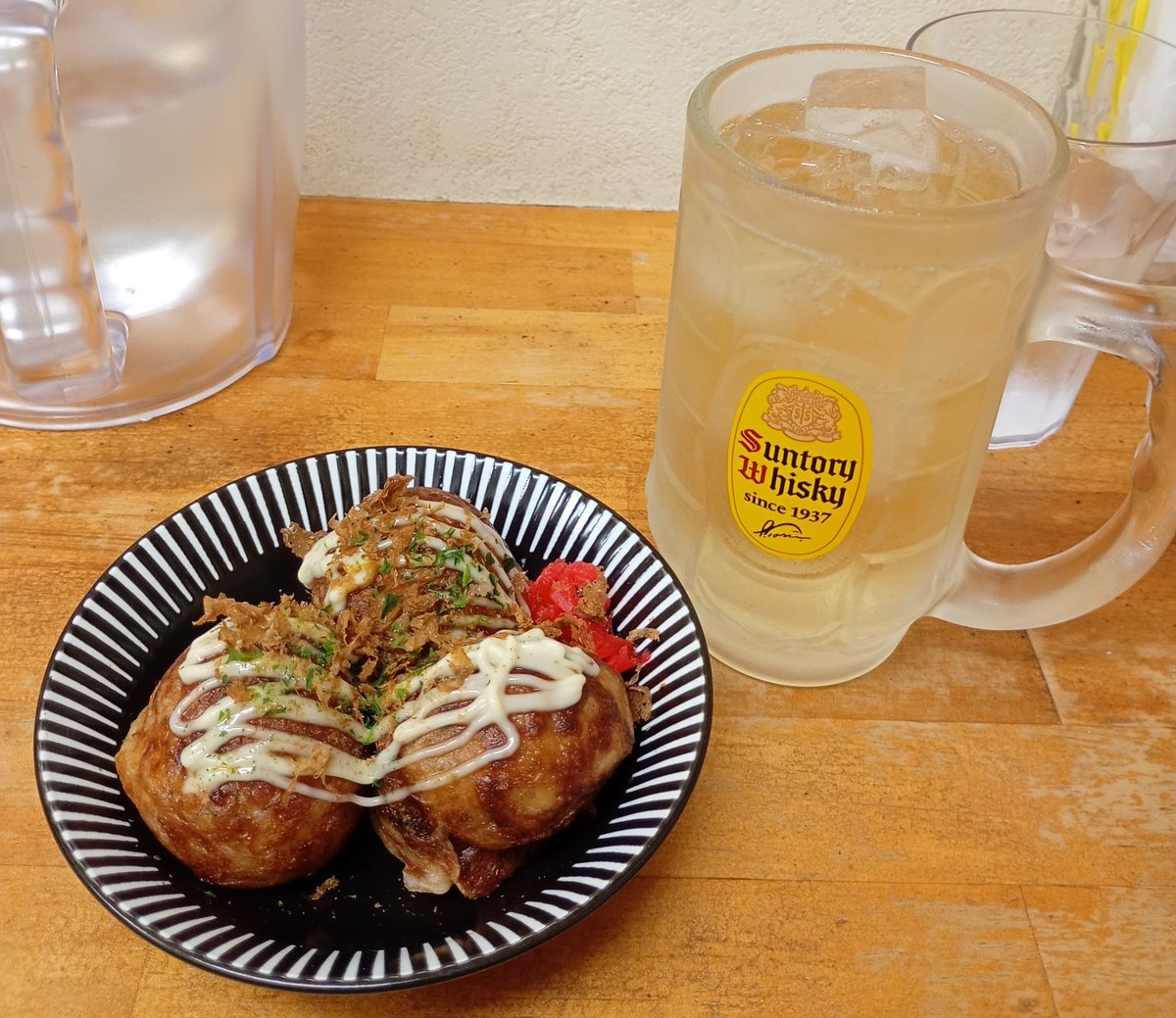 bbauraaka's tweet photo. ハイボールキメてる🤒🍺 https://t.co/p4G1nBDyqV