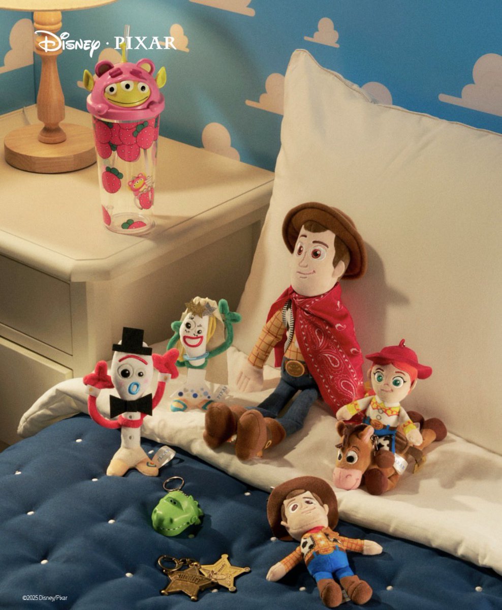 stuffbybt's tweet photo. หิ้ว toy story x CGV 🎀
ราคาตามรูป ค่าส่งเหมา 35฿ 

#พรีเกาหลี #หิ้วเกาหลี https://t.co/yy1pc0yGQT